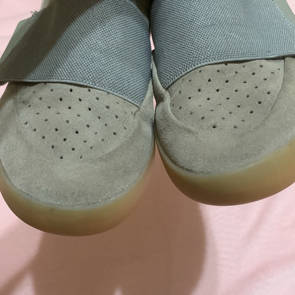 Adidas  Yeezy Boost 750 BB1840 - Picture 6 of 11